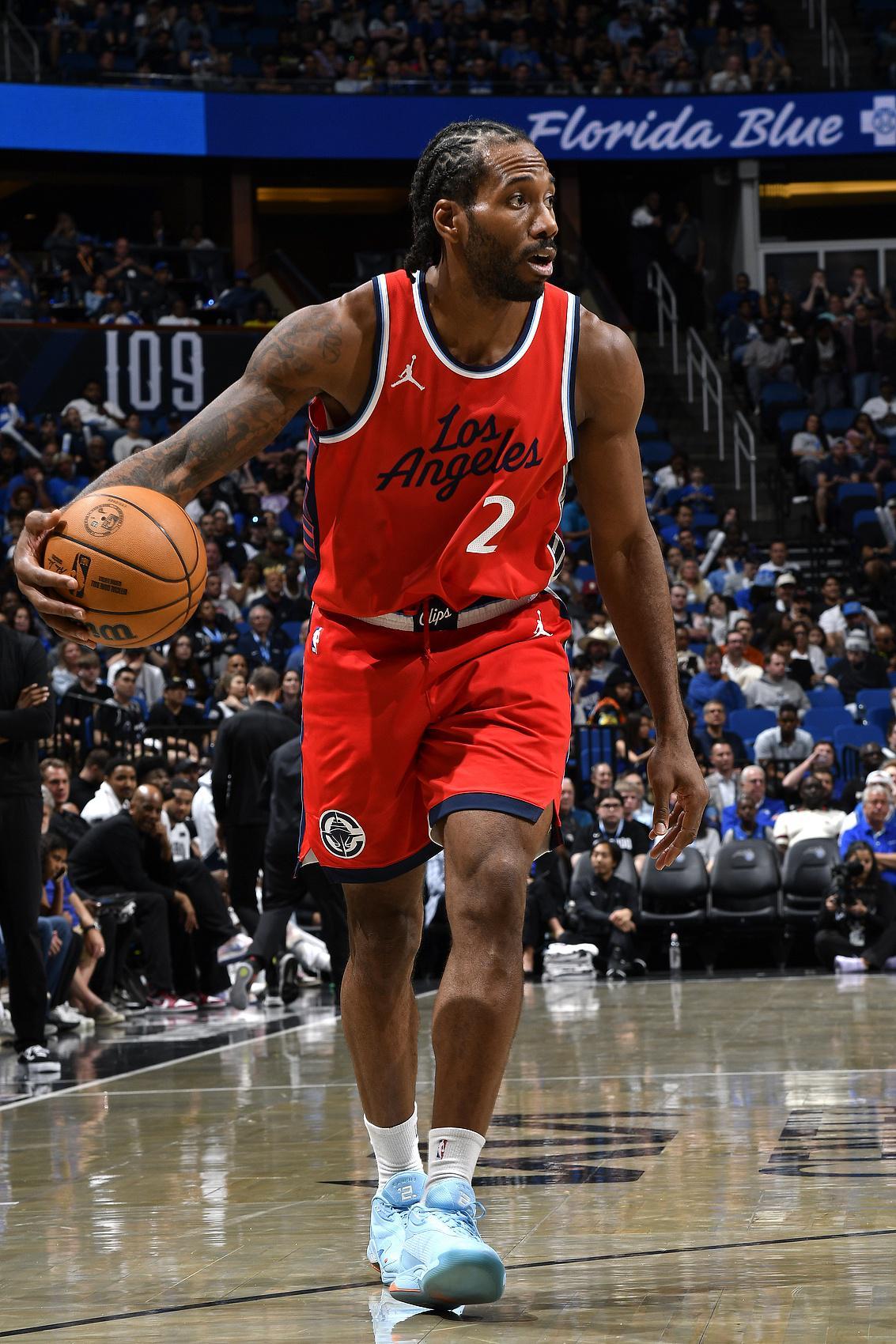 规避工资帽?小卡去年续约3年1.4951亿非顶薪 最高可签4年超2.2亿